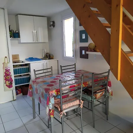 Maisonnette Bord De Mer بيت للعطل *